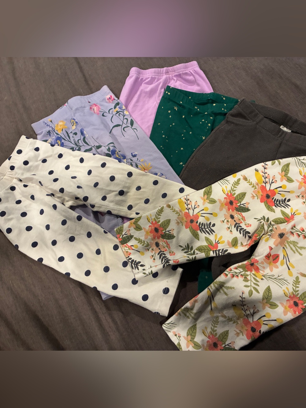 8 item Lot of 2T playclothes